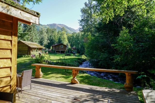 Lodge Alaska's Bear Creek Hope