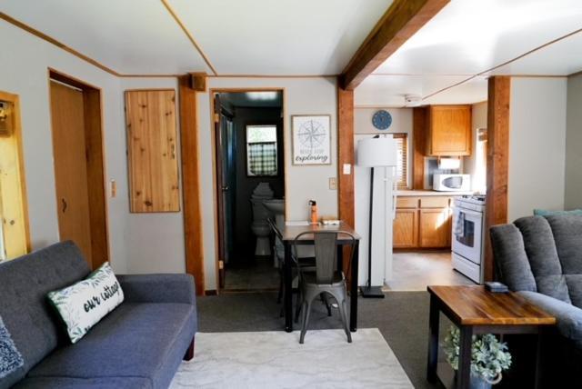 Alaska's Bear Creek Lodge *